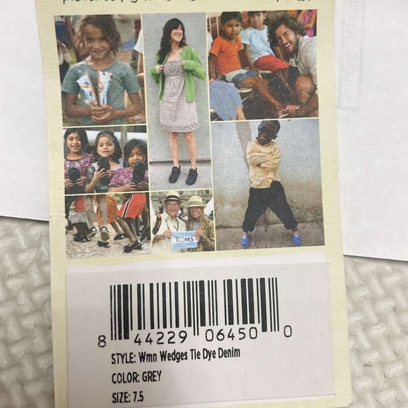 Tom's Wedge Shoes - Picture 6 of 9